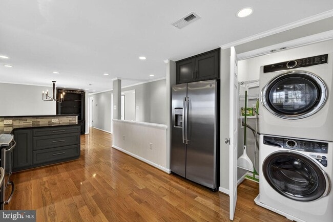 Building Photo - 10486 Lord Fairfax Hwy