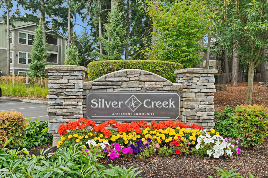 Primary Photo - Silver Creek Apartments