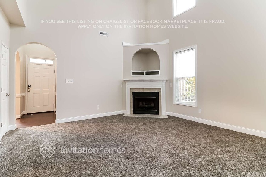 Building Photo - 3140 La Costa Way