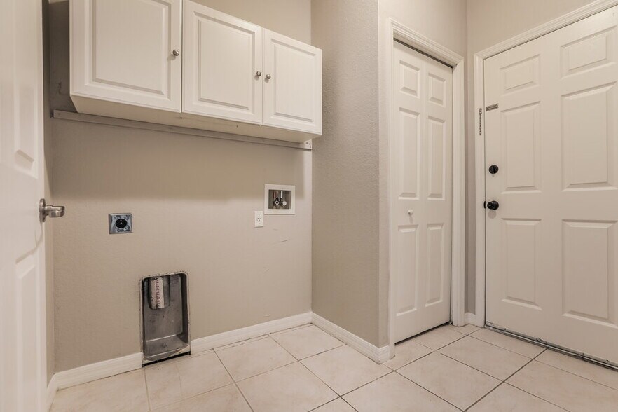 Building Photo - 11653 Tempest Harbor Loop