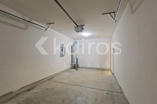 Building Photo - 5029 Old Magnolia Ln