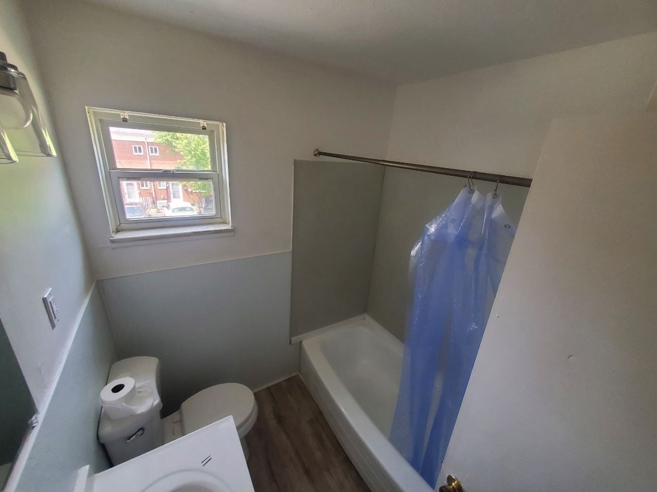 Building Photo - 23756 Banbury Cir