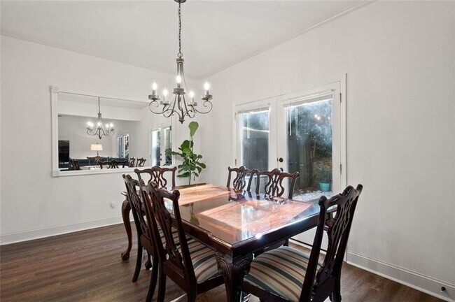 Building Photo - 5120 Chemin De Vie NE