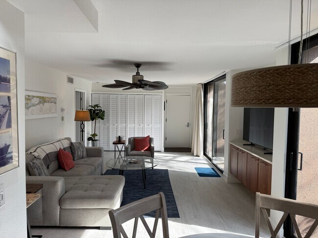 Building Photo - 1 Bedroom 1 Bath Condo Sandy Cove II Short Term Rental/Annual Rental