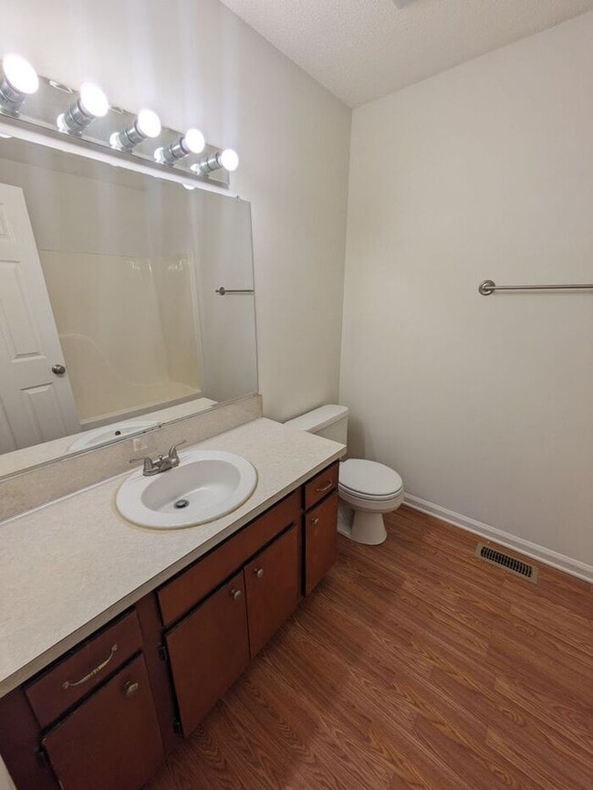 Building Photo - 3BD/2BA Single Family Home in Conover, NC!
