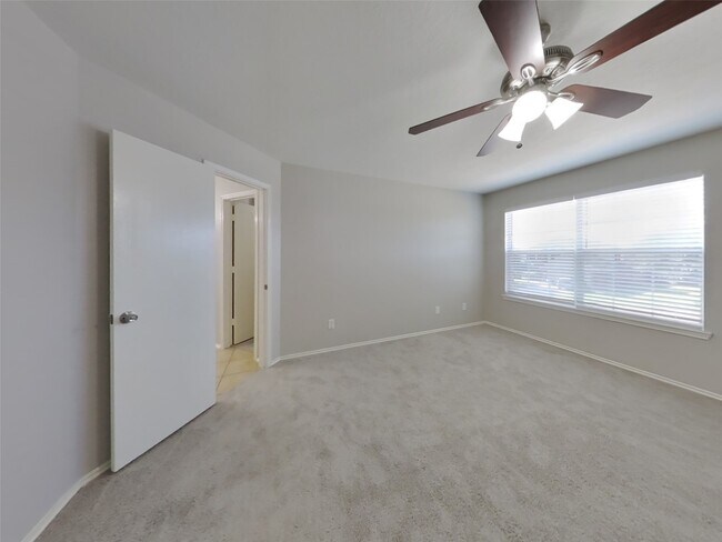 Building Photo - 13007 Lark Point Ct