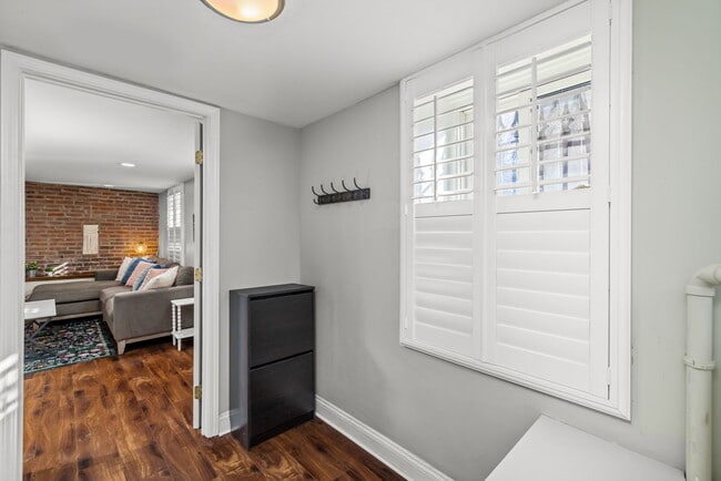 Building Photo - 4600 McPherson Ave