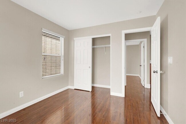 Building Photo - 7314 W Mistral Ave