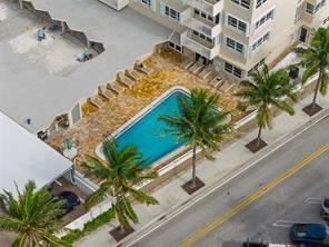 Building Photo - 133 N Pompano Beach Blvd