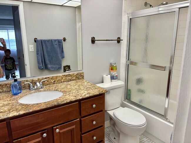 Building Photo - 375 Plum Creek Dr