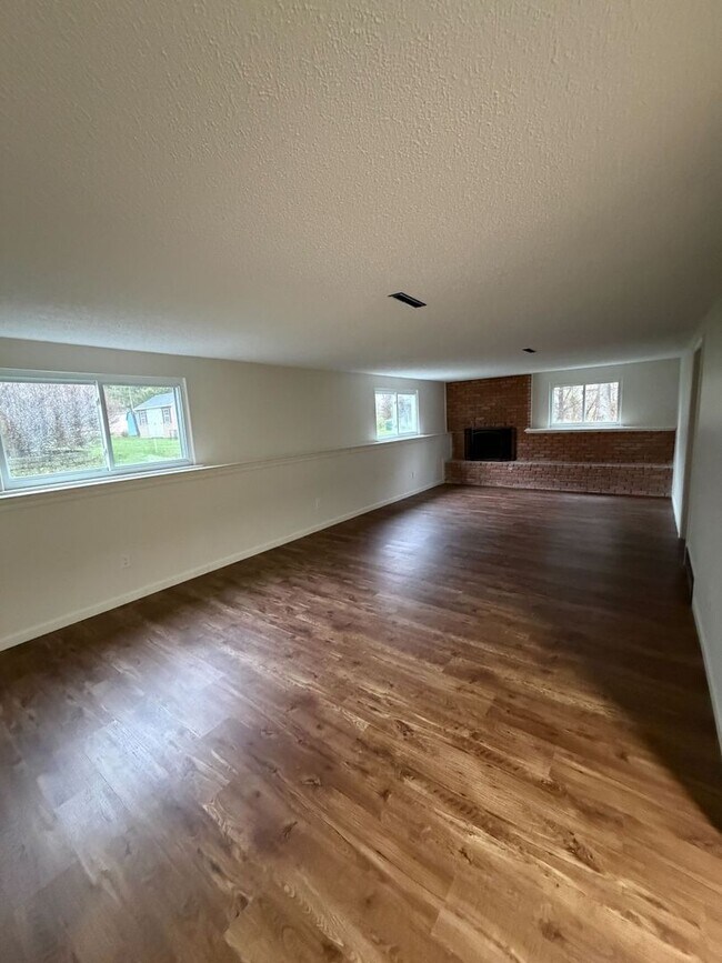 Building Photo - GREAT Home in Pickerington!