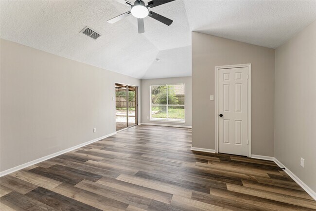 Building Photo - 8219 Winding Meadow Ct