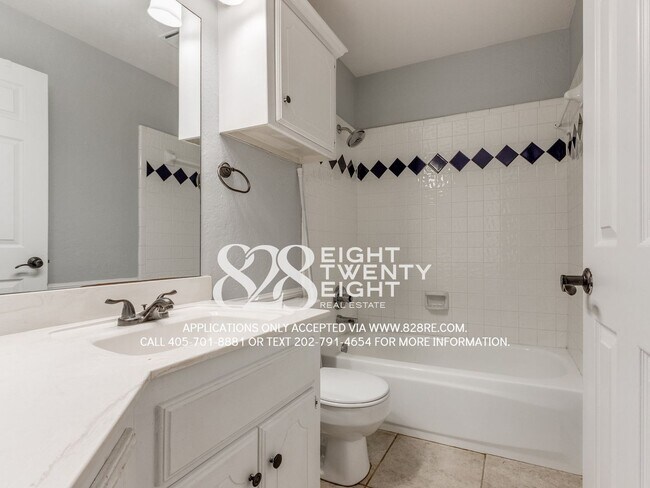 Building Photo - *COMING JANUARY 2026* Beautiful 3 Bed/2 Bath Single Family Home in West Norman's Cambridge Addition!