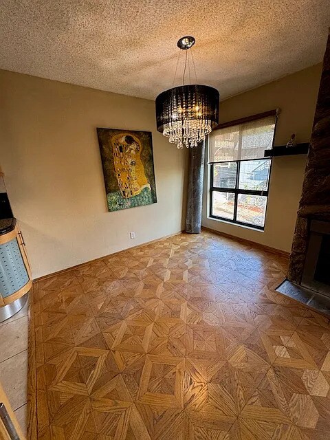 Building Photo - 1735 N Fuller Ave