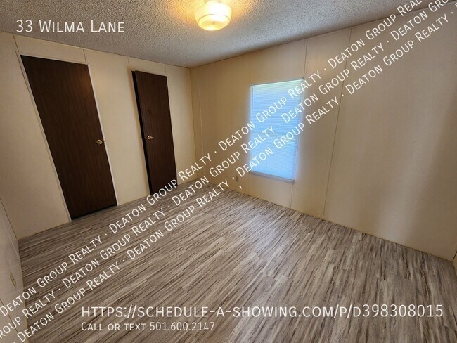 Building Photo - 33 Wilma Ln