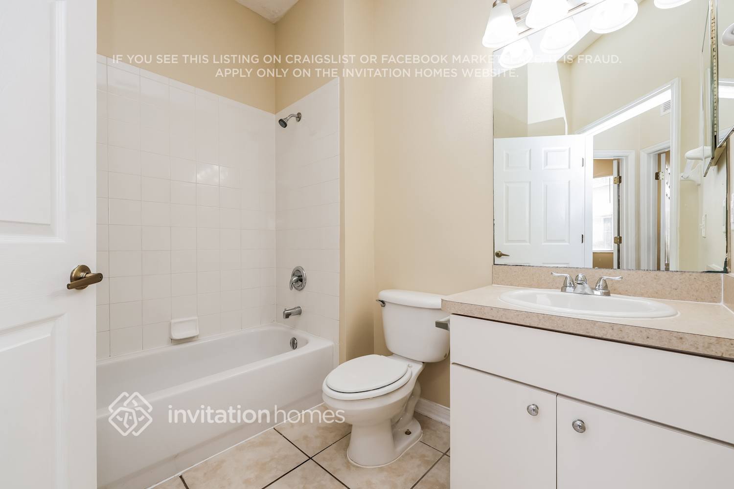 Building Photo - 3231 70th Ct E