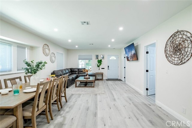 Building Photo - 1735 El Sereno Ave