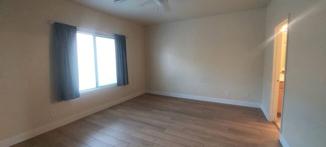 Building Photo - BEAUTIFUL 3BED 2BATH HOME LOCATED NEAR BAS...