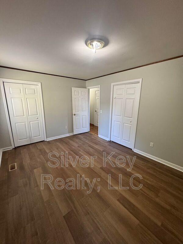 Building Photo - 123 Co Rd 622