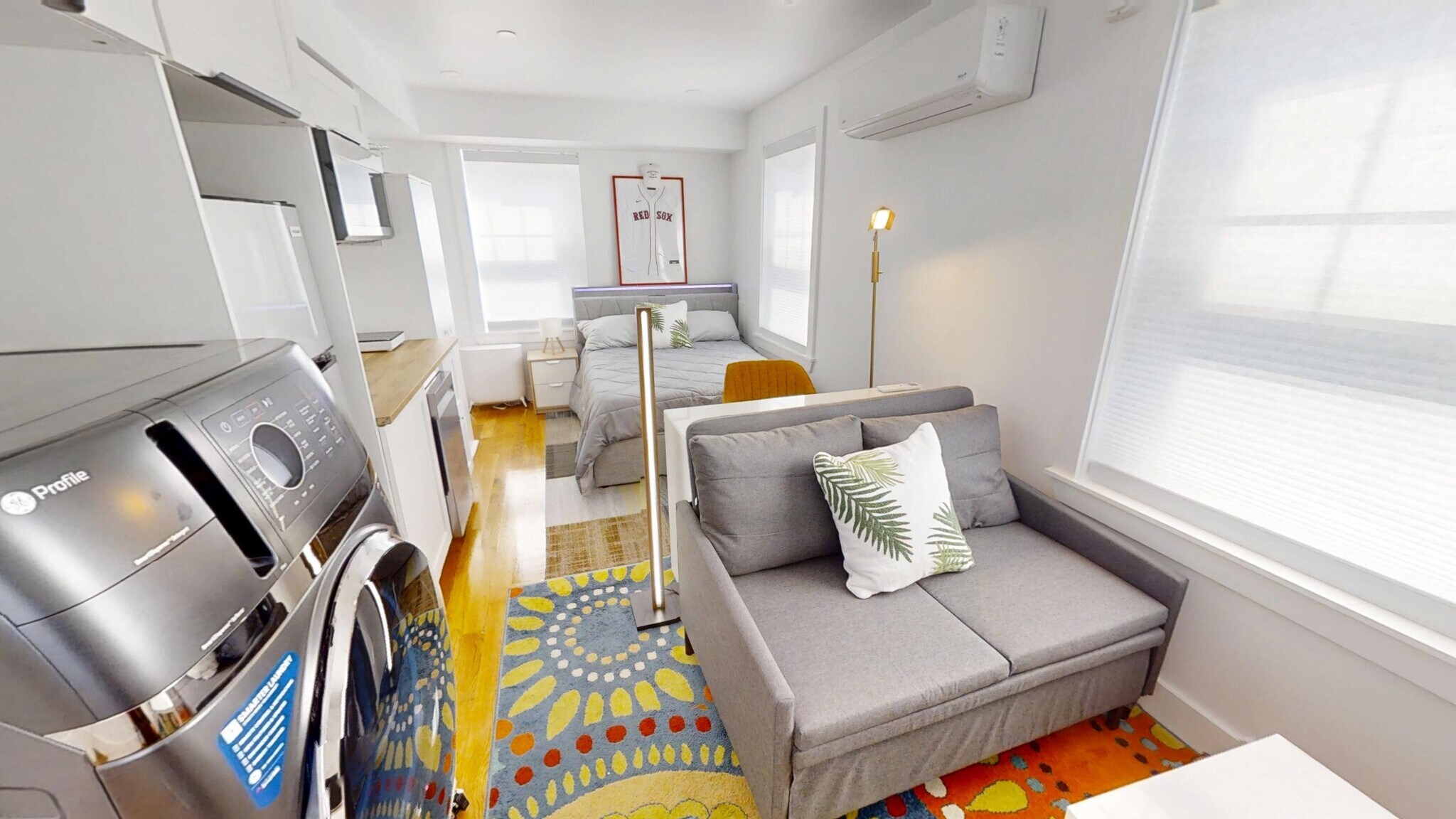 Building Photo - 36 Shepard St