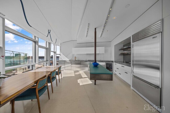 Building Photo - 100 11th Ave