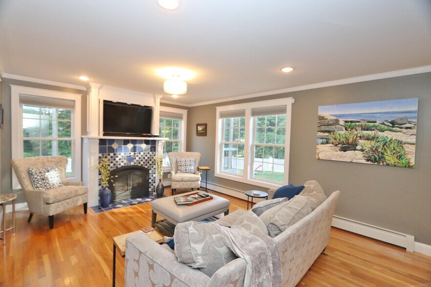 Building Photo - 46 Frances Dr