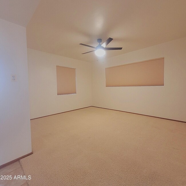 Building Photo - 8229 E Cambridge Ave