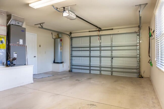 Building Photo - M2453 Violet (VCSC-15/10)