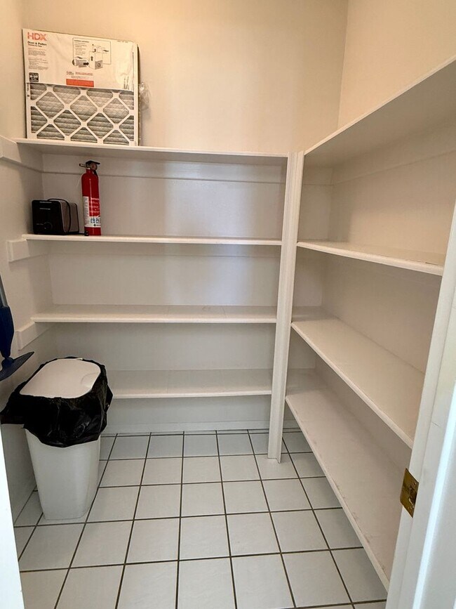 Building Photo - Townhouse on Mesa Del Sol Golf Course