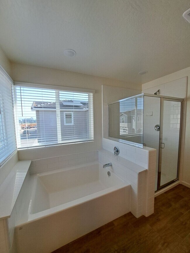 Building Photo - Modern 3-Bedroom Home in the Exclusive Elev8ions Neighborhood of Clovis!