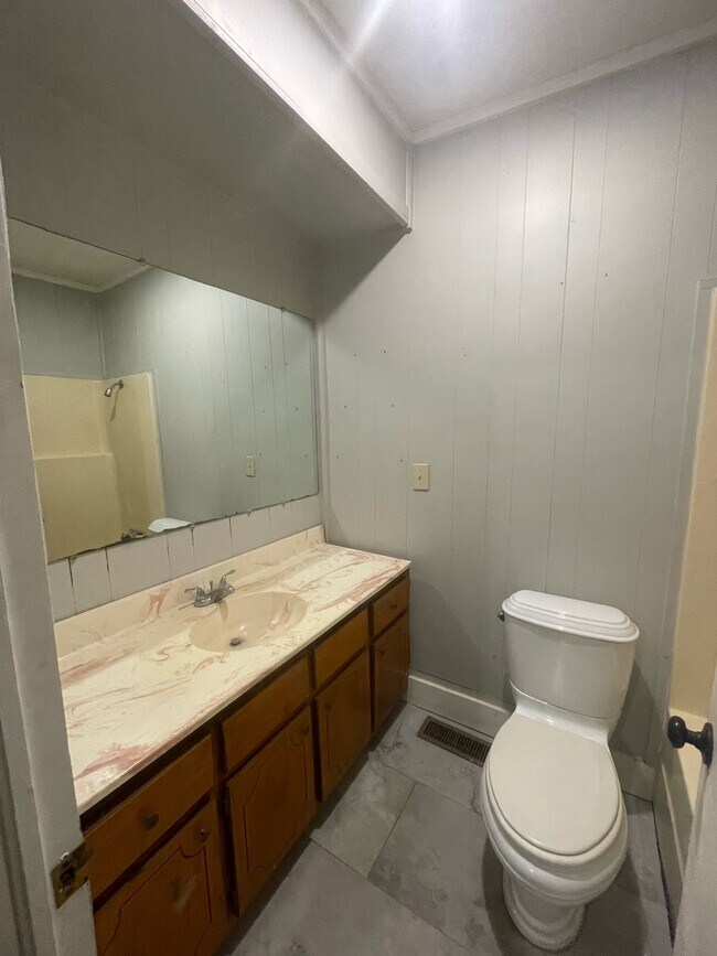 Building Photo - 324 Ramer Selmer Rd