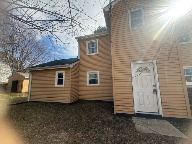 Building Photo - Central Portsmouth