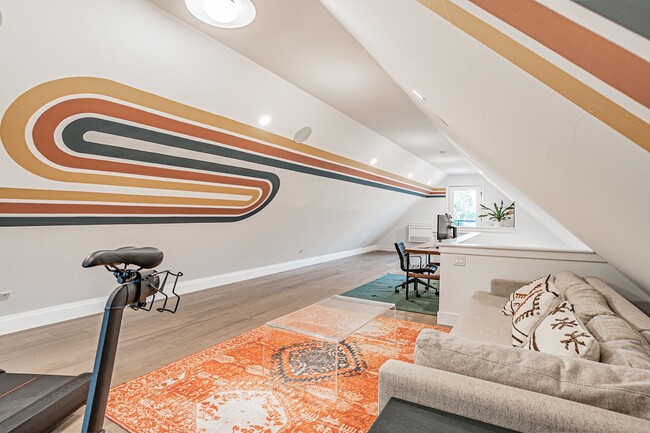 Building Photo - Luxury 3BD, 2.5BA Sloan's Lake Home with Top Floor Flex Room