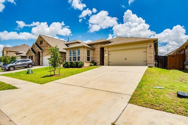 Building Photo - 275 Cherrystone Loop