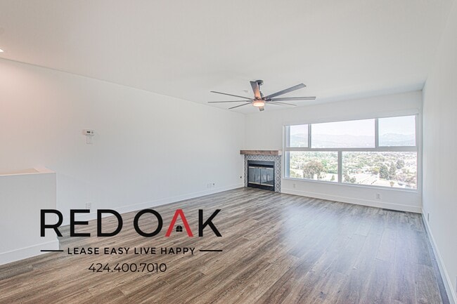 Building Photo - 2965 Waverly Dr