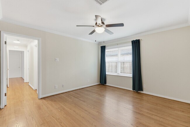 Building Photo - 1618 Willowby Dr