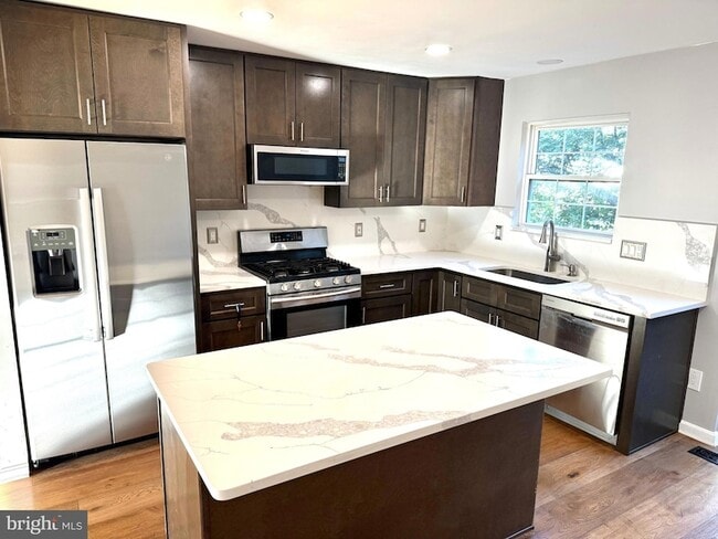 Building Photo - 3645 Crosswater Ct
