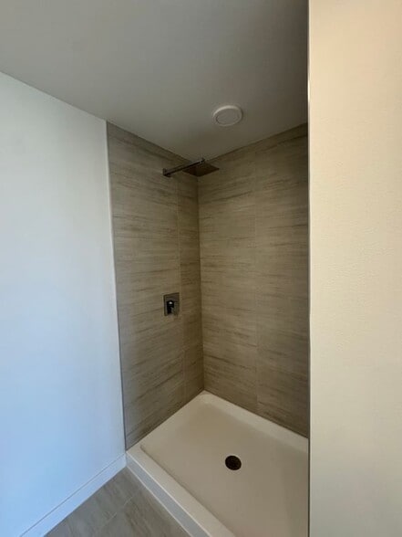 Building Photo - 5579 Millenia Park Blvd