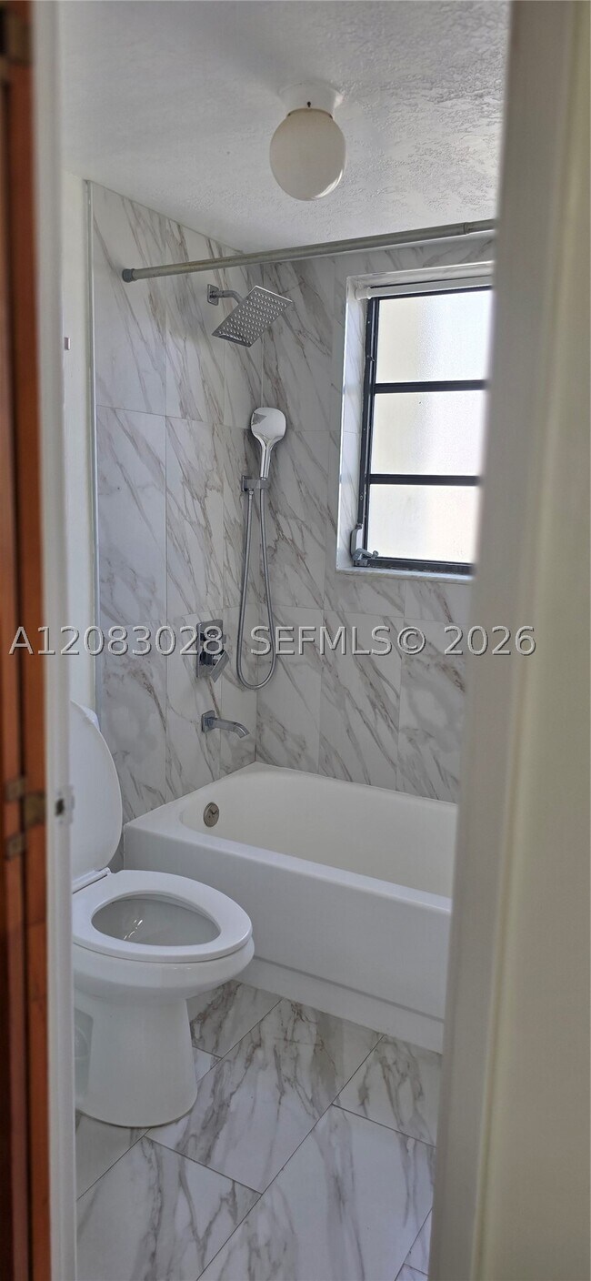 Building Photo - 8933 SW 123rd Ct
