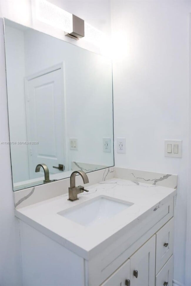 Building Photo - 2948 Hidden Harbour Ct