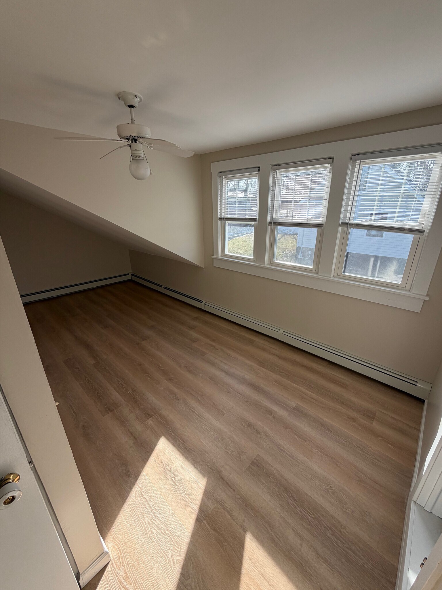 Bedroom 4 - 55 NJ-181