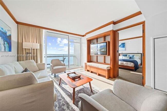 Building Photo - 6801 Collins Ave