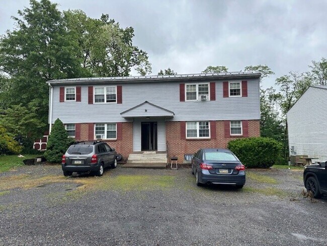 Primary Photo - 696 Walborn Rd