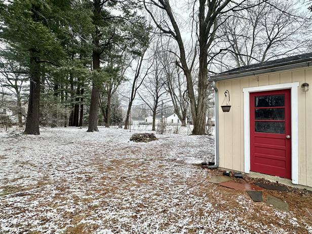 Building Photo - 549 Watervliet Shaker Rd