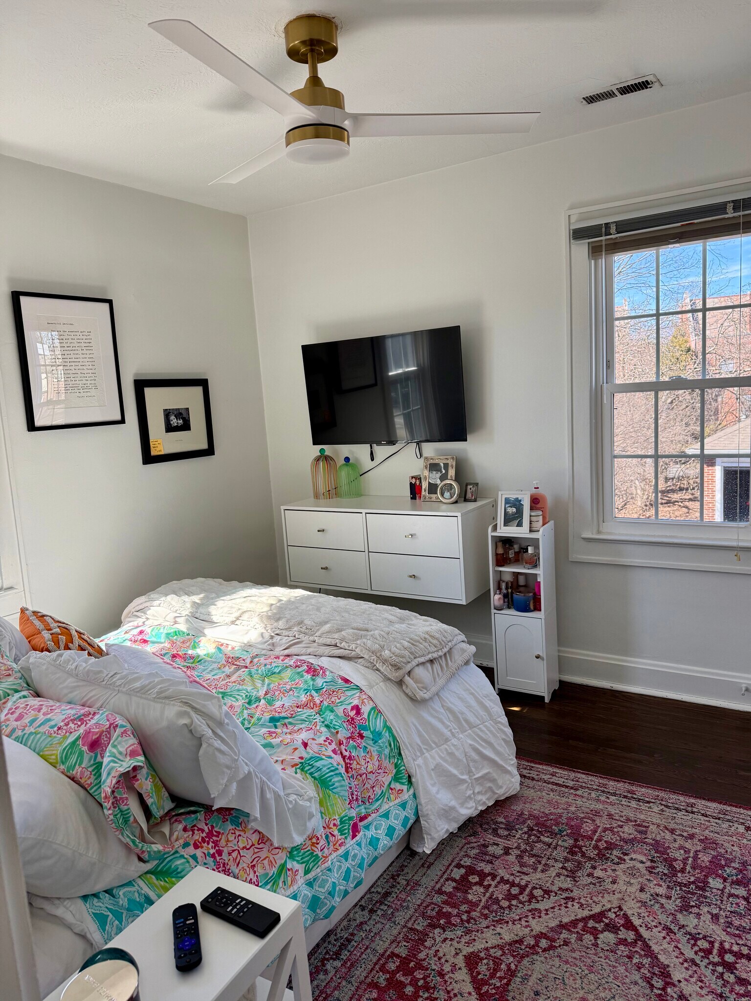 Building Photo - 1946 Guilford Rd