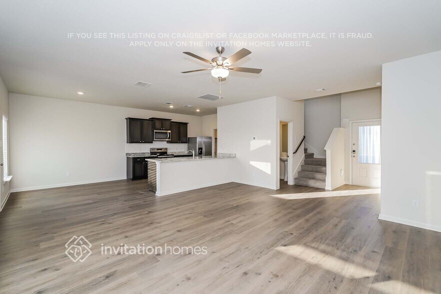 Building Photo - 10032 Pilot Pl