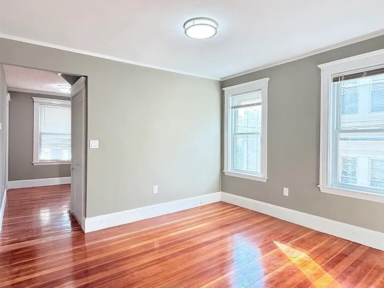 Living dinning room - 21 High St