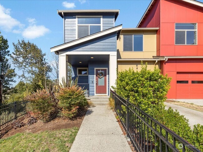 Building Photo - 9711 11th Ave SW