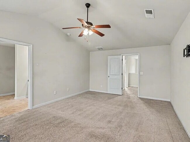 Building Photo - Room in House on Brightside Pkwy