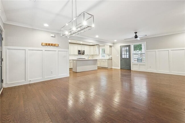 Building Photo - 1919 North Ave NW